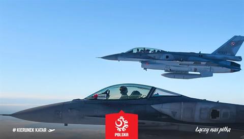 Máy bay chiến đấu hộ tống ĐT Ba Lan tham dự World Cup 2022