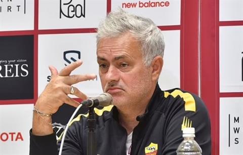 HLV Mourinho không ngạc nhiên về chiến thắng của ĐT Nhật Bản