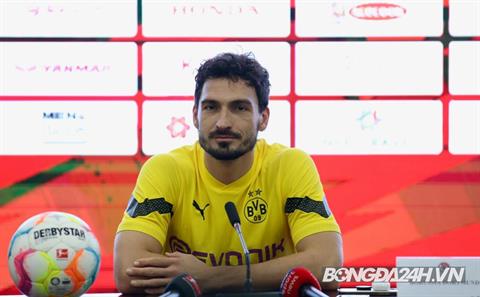 Hummels thích uống cafe và ăn phở Việt Nam