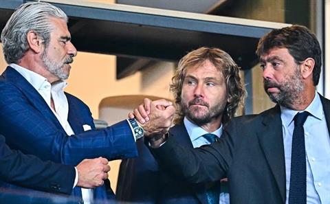 Sốc: Toàn bộ ban lãnh đạo Juventus từ chức