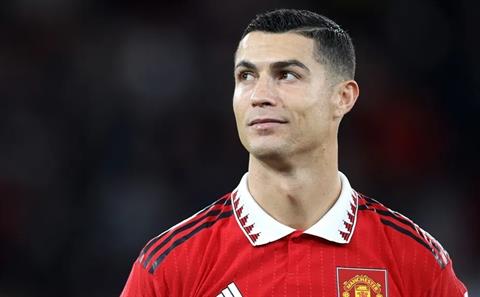 Ronaldo lên tiếng về tin đồn thi đấu ở Saudi Arabia