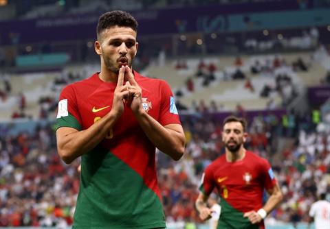 Điểm tin bóng đá sáng 16/12: MU phá két vì 2 ngôi sao World Cup