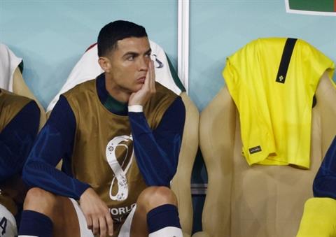 Luis Figo đính chính vì phát ngôn về Cristiano Ronaldo