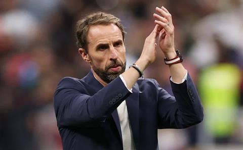 HLV Gareth Southgate cảnh báo dàn sao Man City khi lên tuyển