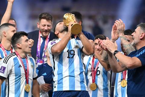 Aguero nói gì khi bị tố ăn hôi chức vô địch World Cup 2022?