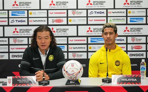 HLV Malaysia quyết thắng đậm Lào để đua hiệu số với ĐT Việt Nam