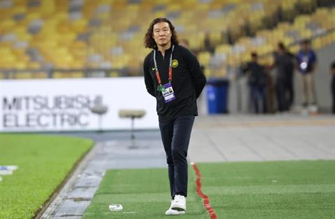 HLV Kim Pan Gon vẫn chưa hài lòng dù thắng đậm tuyển Lào 