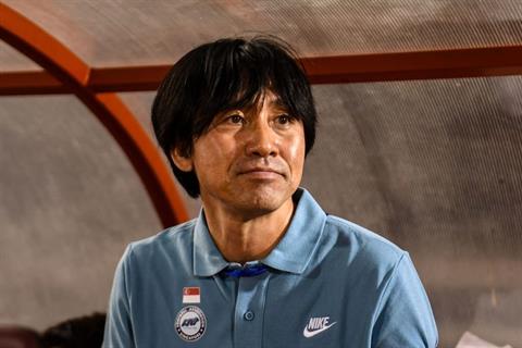 HLV Nishigaya nói gì sau thắng lợi chật vật của ĐT Singapore?