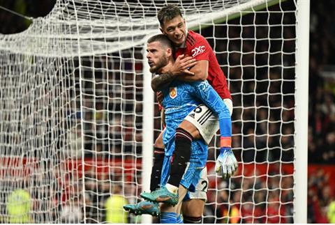 MU đưa ra quyết định bất ngờ với De Gea