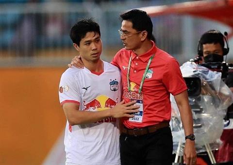 Kiatisuk dành sự tri ân cho tiền đạo Nguyễn Công Phượng