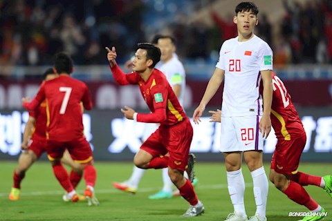 ĐT Việt Nam chặn đứng cơ hội tranh vé dự World Cup của Trung Quốc
