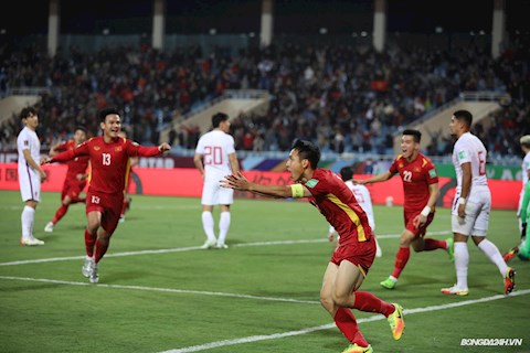 5 điều rút ra sau trận Việt Nam 3-1 Trung Quốc: Dấu ấn Đỗ Hùng Dũng