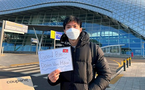 CLB Hà Nội báo tin vui về Đoàn Văn Hậu