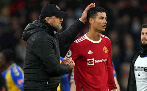HLV Southampton chỉ ra nguyên nhân khiến MU bất lực