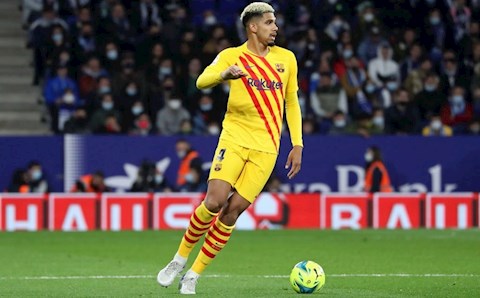 Sao Barca muối mặt xin lỗi vì sỉ nhục cầu thủ Espanyol