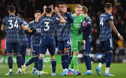 Carragher chỉ ra đội bóng có khả năng vào top 4 Premier League cao nhất