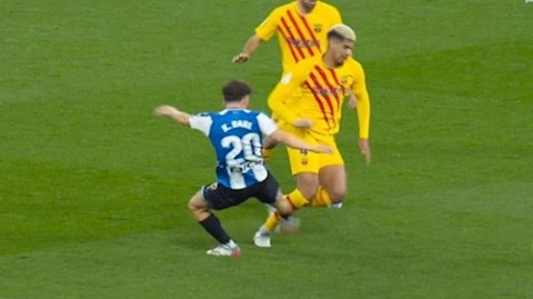 Barca thiệt đơn thiệt kép sau trận hòa Espanyol
