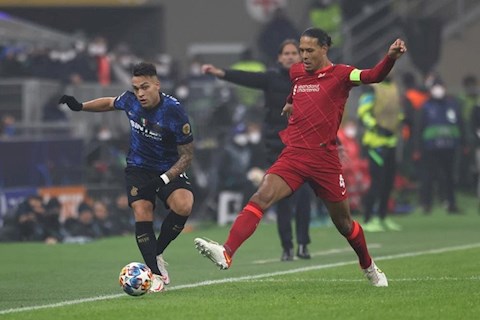 Virgil van Dijk xuất sắc nhất trong chiến thắng của Liverpool trước Inter Milan