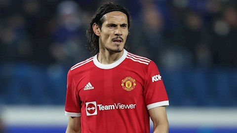 Ralf Rangnick tiết lộ tình hình của Edinson Cavani