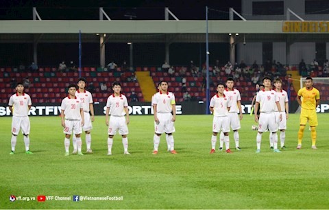 Đội trưởng U23 Việt Nam dành tặng bàn thắng cho bà ngoại mới qua đời