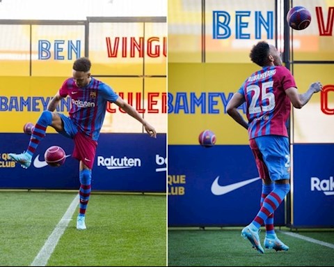 VIDEO: Aubameyang suýt trở thành thảm họa trong ngày ra mắt Barca