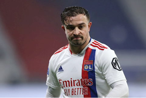 Liverpool lỗ nặng khi Lyon thanh lý Shaqiri sớm