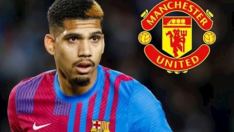 MU chơi lớn với Barca vụ hậu vệ Ronald Araujo