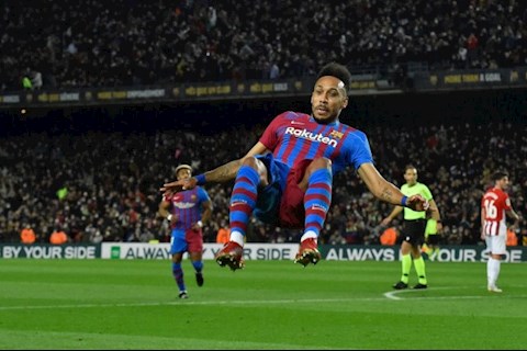 Arsenal không phải tiếc vì để Aubameyang tới Barca