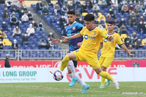 Bất ngờ với giá vé trận SLNA đấu HAGL