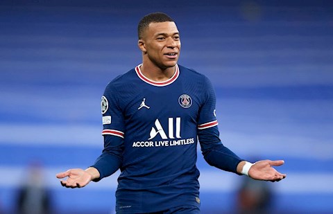 Mbappe úp mở chuyện tương lai trước bão tin đồn tới Real