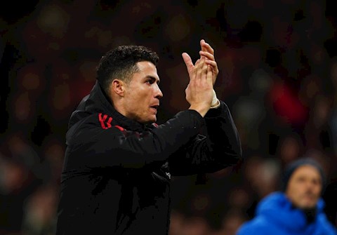 VIDEO: Ronaldo quên một việc quan trọng sau hattrick vào lưới Tottenham