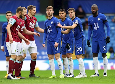 Huyền thoại Arsenal dự đoán sao khủng đầu tiên rời Chelsea ở Hè 2022