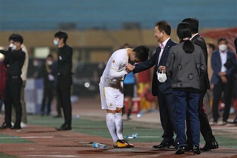 CLB Hà Nội lên kế hoạch chia tay ngôi sao Quang Hải