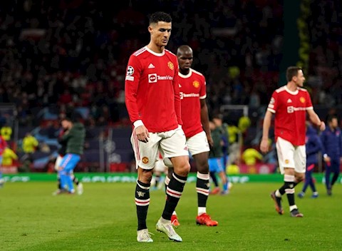 MU trắng tay năm thứ 5 liên tiếp