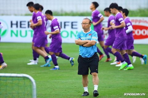 ĐT Việt Nam có cầu thủ thứ 3 mắc Covid-19