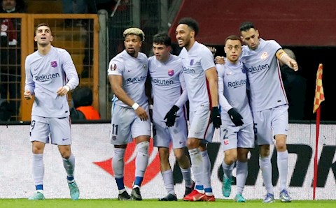 HLV Xavi ca ngợi một cầu thủ Barca sau trận thắng ngược Galatasaray