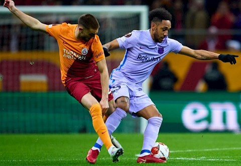 Lại ghi bàn, Aubameyang đi vào lịch sử Europa League