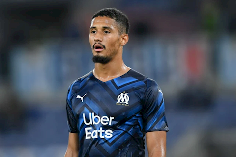 William Saliba lần đầu tiên được gọi vào tuyển Pháp