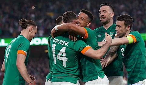 Dùng đội hình phụ, Bỉ không thể hạ gục Ireland