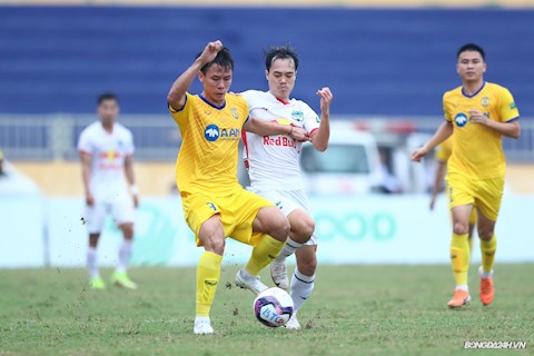 Điểm nhấn SLNA 2-0 HAGL: Vẫn là cơn ác mộng sân Vinh