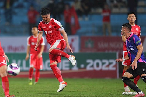 Bùi Tiến Dũng bỏ ngỏ cơ hội ra sân trận đại chiến Viettel vs HAGL