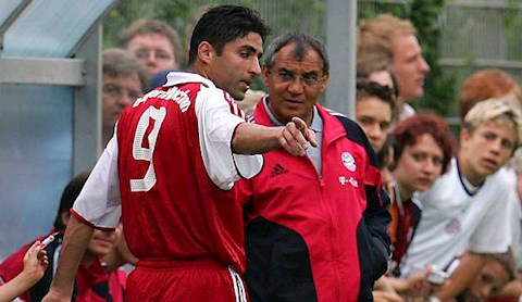 LĐBĐ Trung Quốc lên tiếng làm rõ vụ mời cựu HLV Bayern thay thế Li Xiaopeng