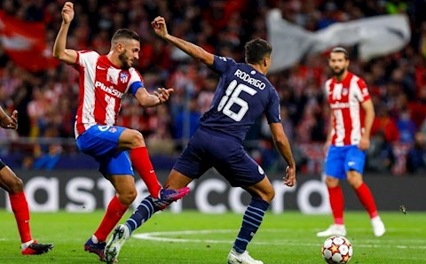 Koke: Trò câu giờ của Man City khiến Atletico nổi điên