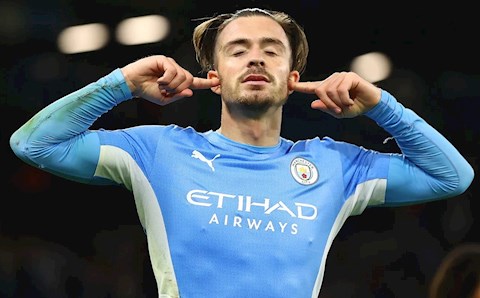 Jack Grealish thừa nhận nỗi lo bị đồng đội chê cười ở Man City