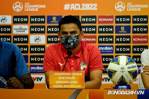 Kiatisuk nói gì khi tái xuất AFC Champions League sau 17 năm?