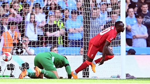 John Terry ngạc nhiên với quyết định của Pep Guardiola