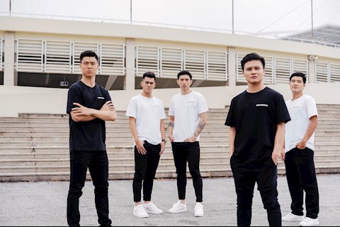 Văn Hậu ra mắt thương hiệu thời trang