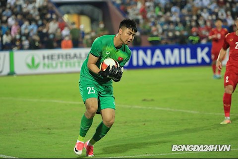 Thủ môn U23 Việt Nam ngỡ ngàng khi biết mình lập kỷ lục