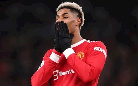 Điểm tin bóng đá sáng 26/4: MU gạ Barca đổi De Jong lấy Rashford