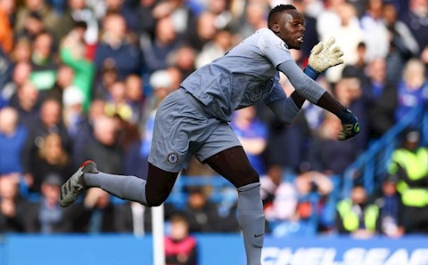 HLV Tuchel bảo vệ thủ môn Mendy sau trận thua Brentford